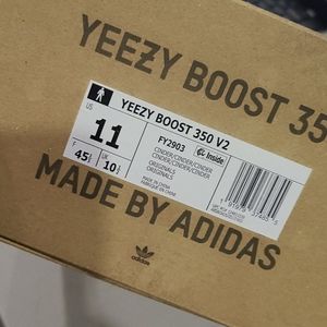 Brand NEW YEEZY BOOST 350- size 11 Cinder